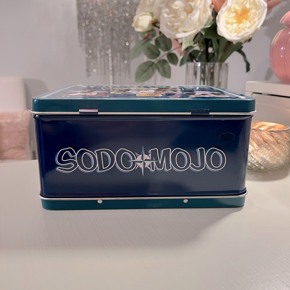 ⚾️Vintage 2004 Seattle Mariners Lunchbox -SODO MOJO. Never used, & hard to find. - Picture 6 of 12